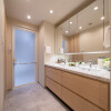 1SLDK Apartment to Buy in Minato-ku Washroom