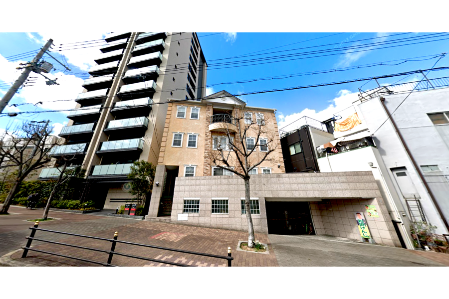 4LDK House to Buy in Osaka-shi Tennoji-ku Interior